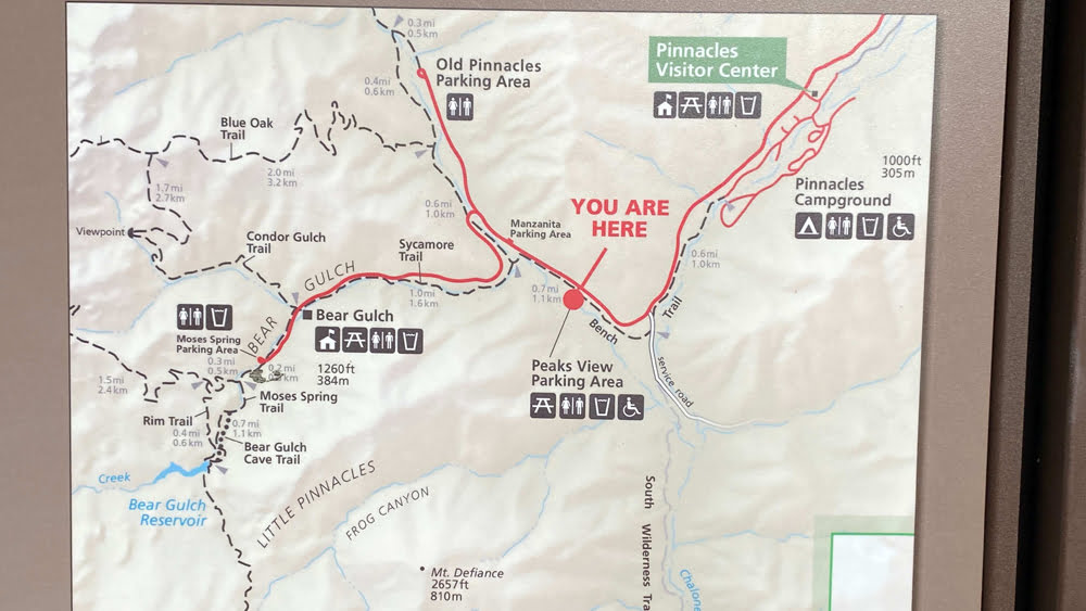 ピナクルズ国立公園の看板の地図
